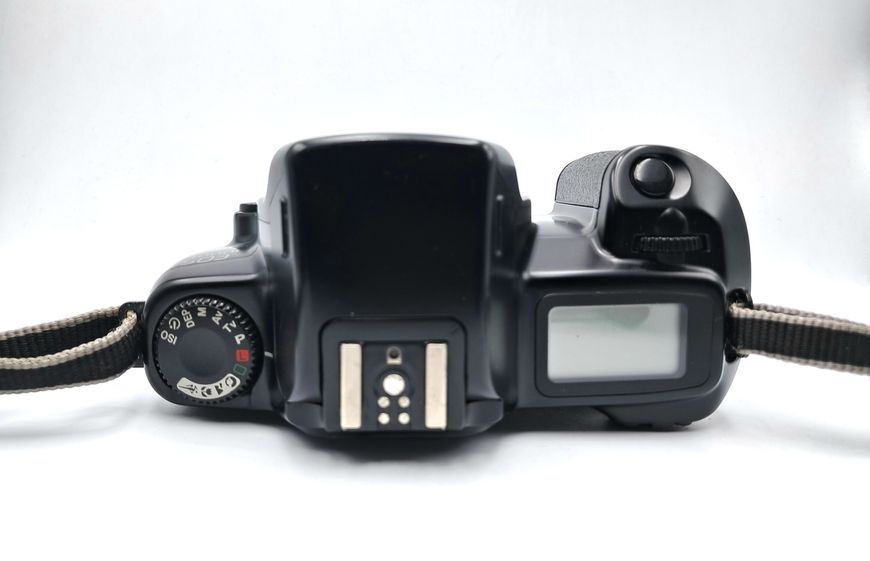 Canon EOS 1000F