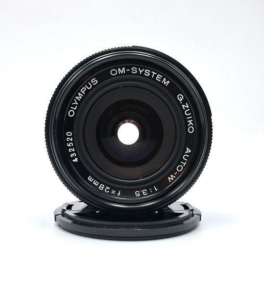Olympus OM-System G.Zuiko Auto-W 1:3.5 f=28mm
