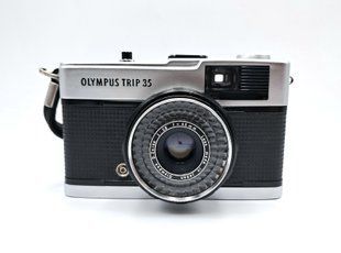 Olympus Trip 35