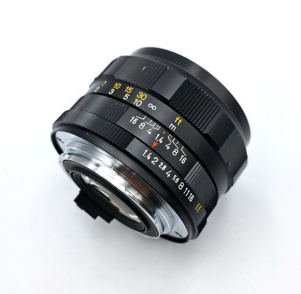 Konica Hexanon 1:1.4 f=57mm
