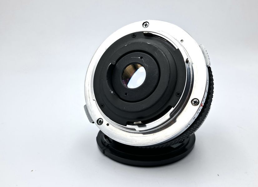 Olympus OM-SYSTEM G.Zuiko Auto-W 1:3.5 f=28mm