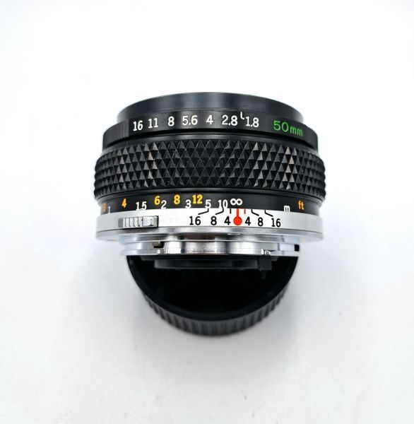 Olympus OM-System Zuiko Auto-S 1:1.8 f=50mm