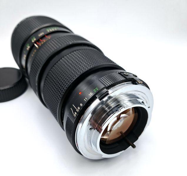 Vivitar 75-205mm 1:3.8