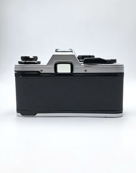 Olympus OM 10