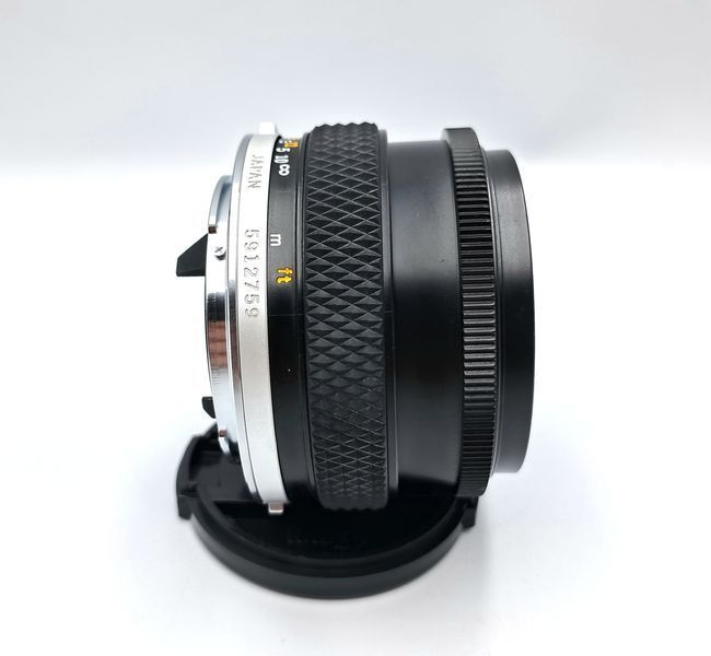 Olympus OM-System Zuiko Auto-S 1:1.8 f=50mm