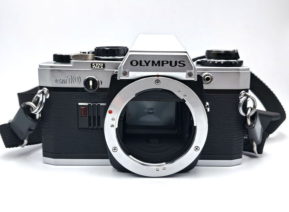 Olympus OM10