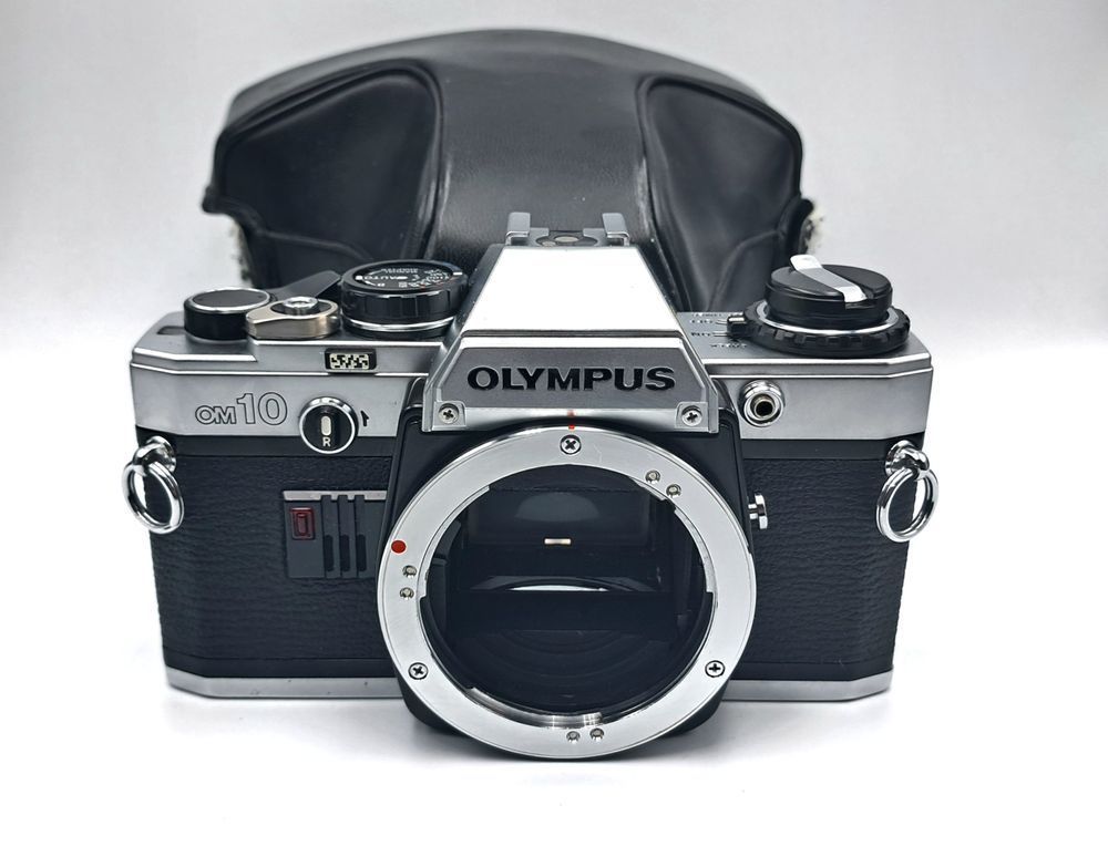 Olympus OM10