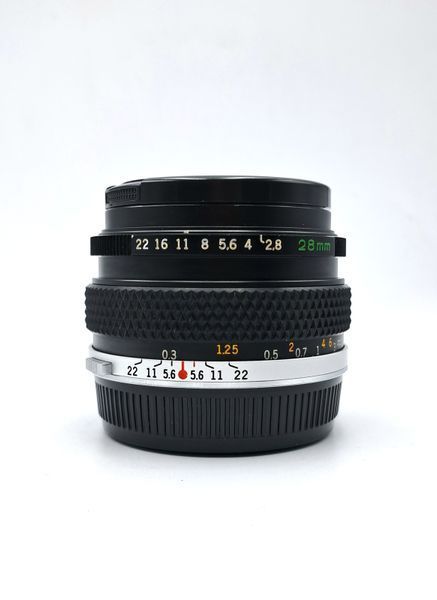 Olympus OM-System Auto-W 28mm 1:2.8