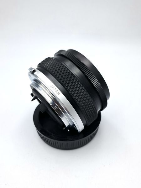 Olympus OM-System Auto-W 28mm 1:2.8