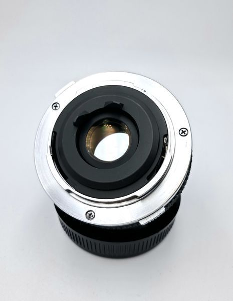 Olympus OM-System Auto-W 28mm 1:2.8
