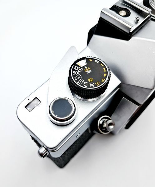 Praktica L