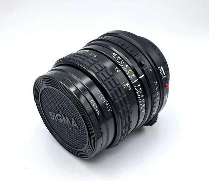 Sigma Super Wide II 24/2,8