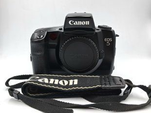 Canon EOS 5