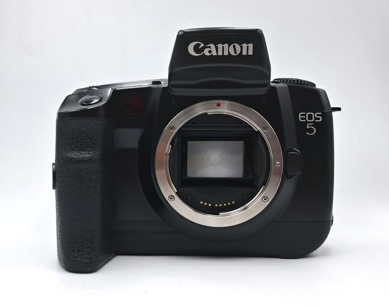 Canon EOS 5