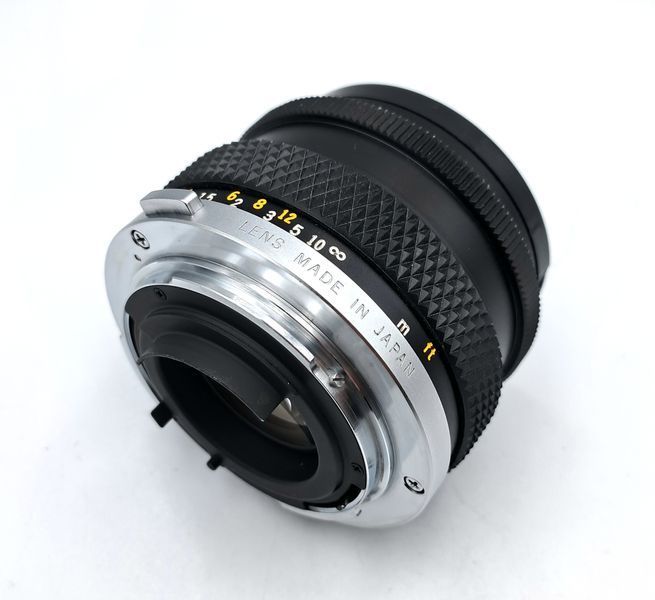 Olympus OM-System F.Zuiko Auto-S 50mm 1:1.8