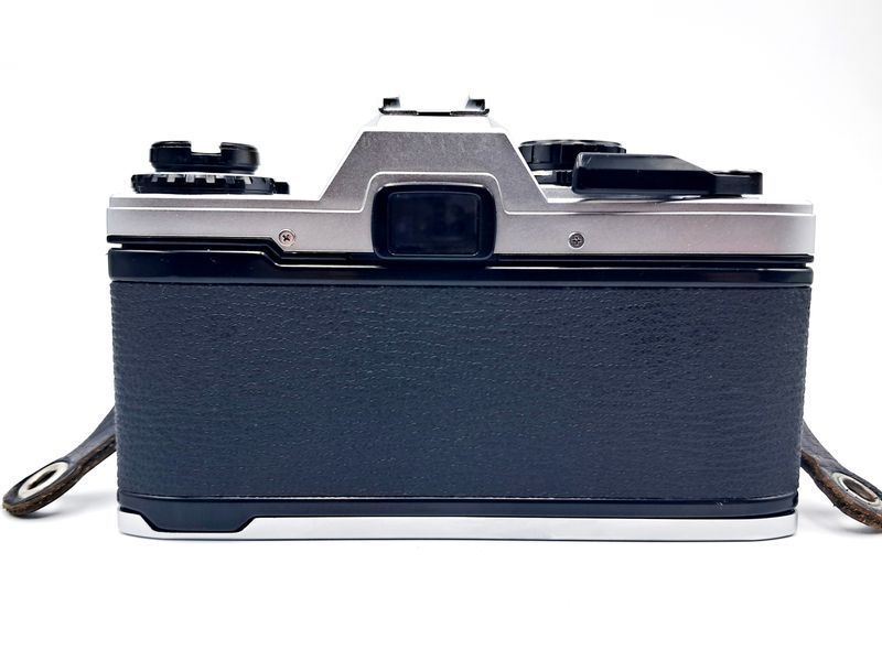 Olympus OM10