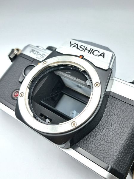 Yashica FX-D