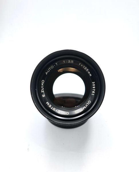 Olympus OM-System Zuiko Auto-T 135mm 1:3.5