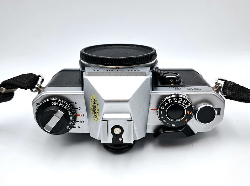 Yashica FX-D