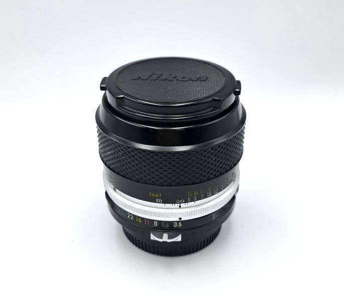 Micro-Nikkor-P Auto 1:3.5 f=55mm