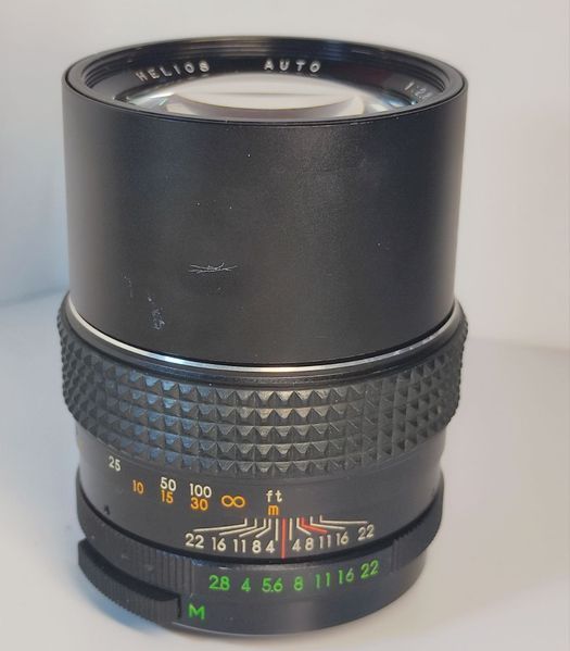 Helios auto 1:2.8 f=135mm
