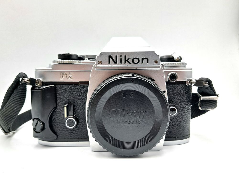 Nikon FG