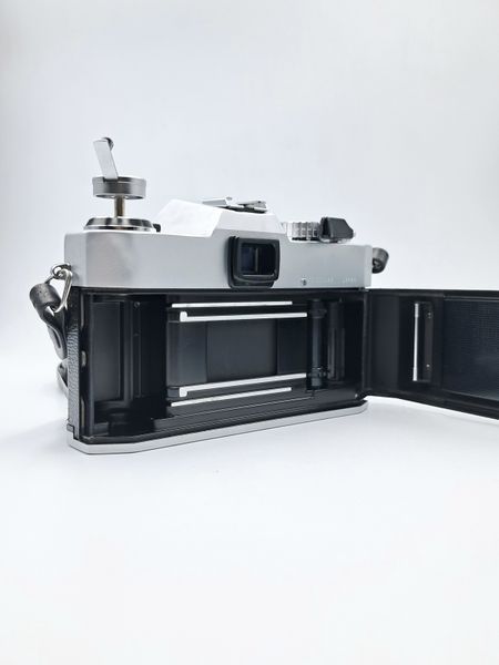 Yashica FX-2