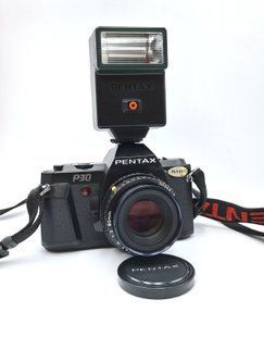 Pentax P30 + SMC Pentax-A 1:2 50mm + flash Pentax AF200Sa
