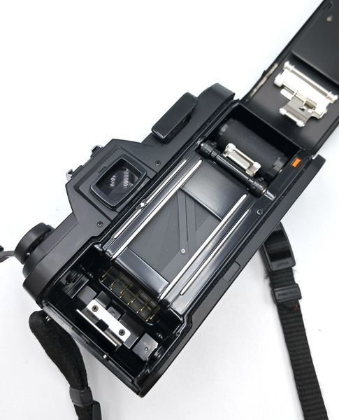 Pentax P30 + SMC Pentax-A 1:2 50mm + flash Pentax AF200Sa