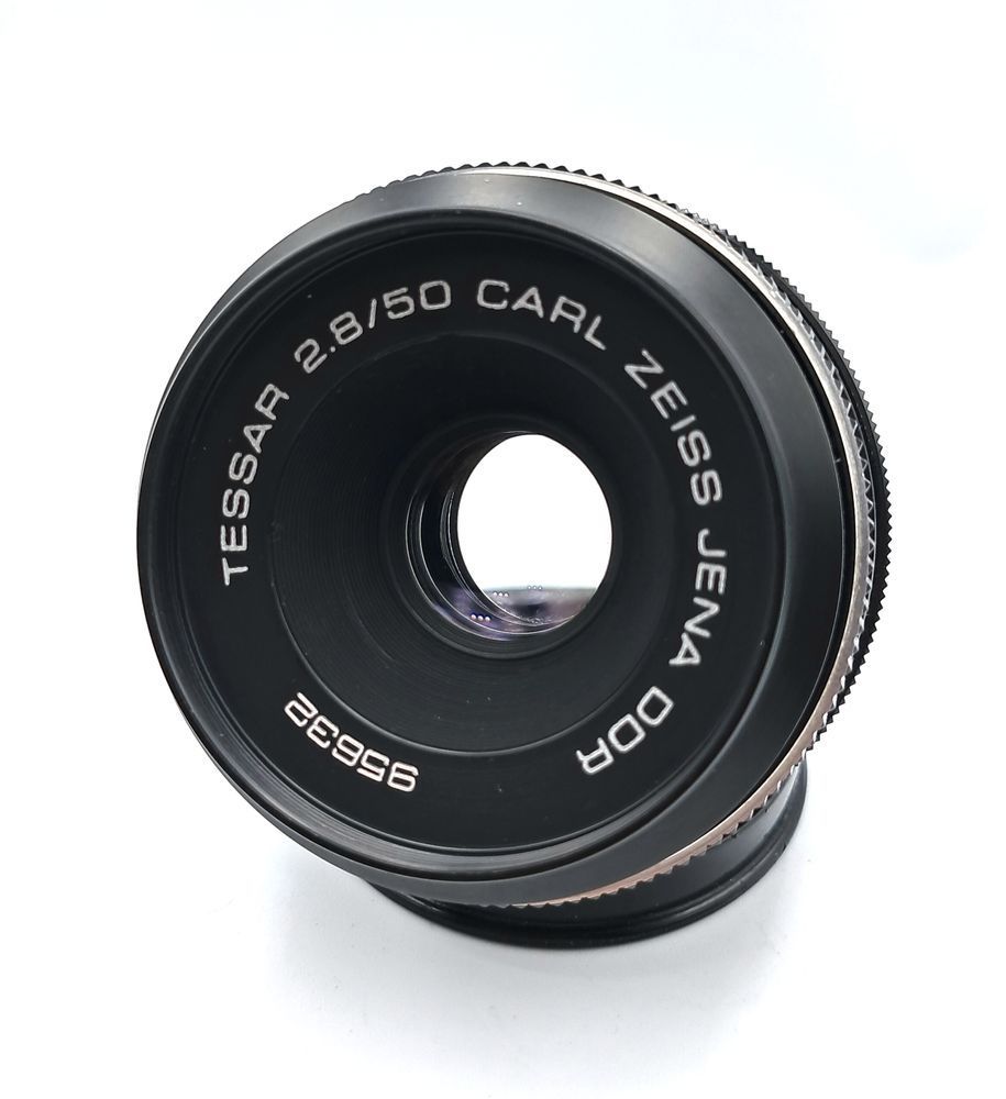 Carl Zeiss Jena DDR Tessar 2,8/50 black