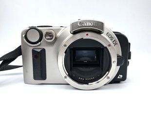 Canon EOS IX