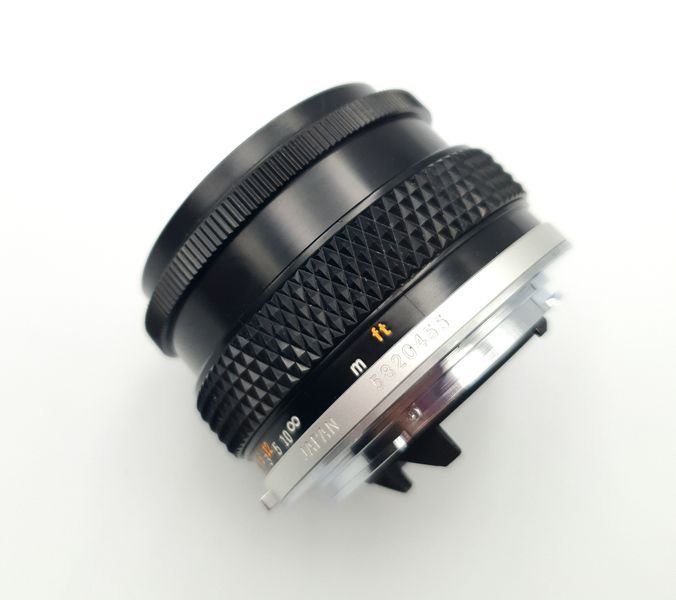 Olympus OM-System Zuiko Auto-S 1:1.8 f=50mm