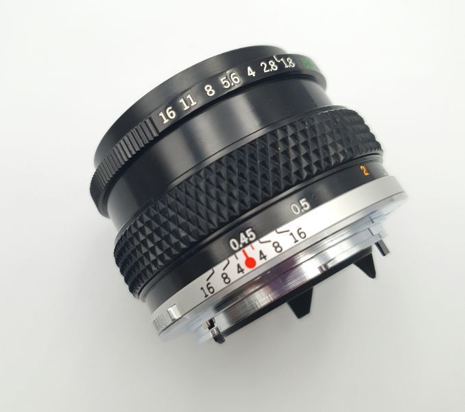 Olympus OM-System Zuiko Auto-S 1:1.8 f=50mm