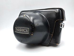 Кофр для фотоапарата Yashica Кофр для фотоапарата Yashica фото