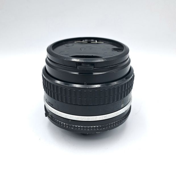 Nikon Nikkor 50mm 1:1.8