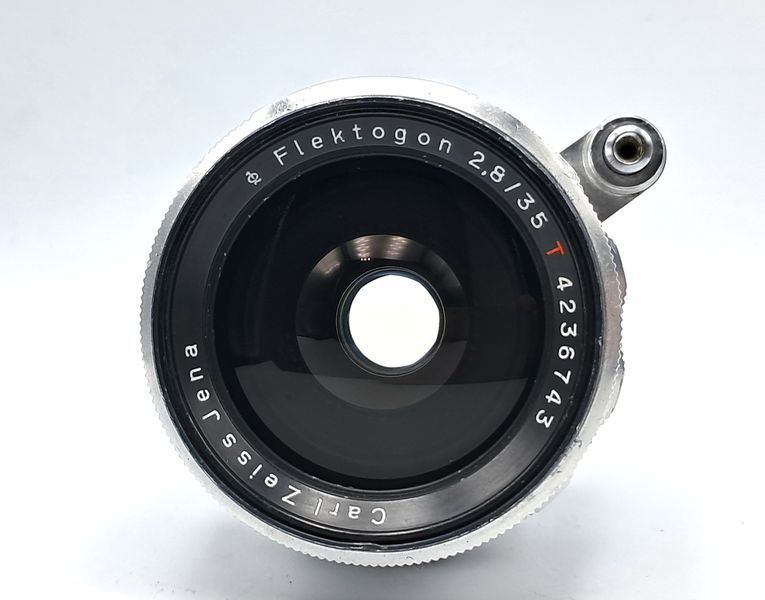 Carl Zeiss Jena Flektogon 2.8/35 T