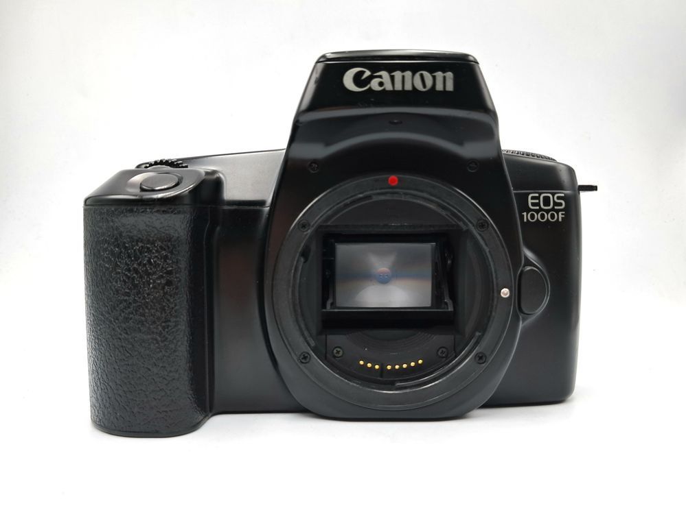 Canon EOS 1000F