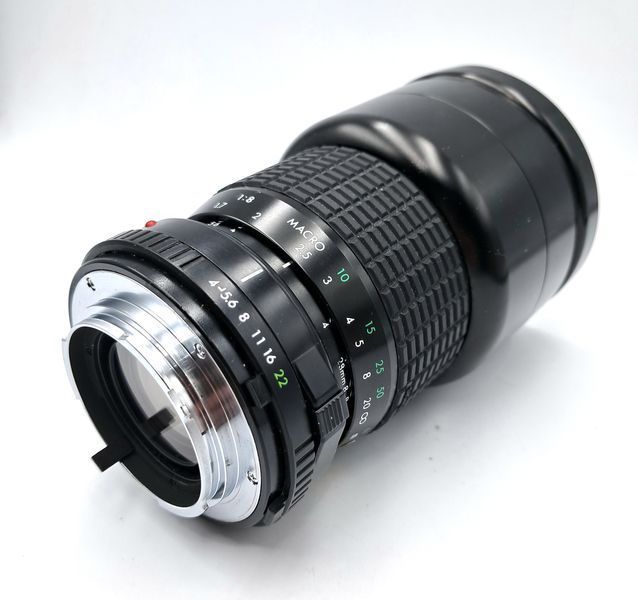 Sigma zoom-n 1:4-5.6 f=28-200mm MC