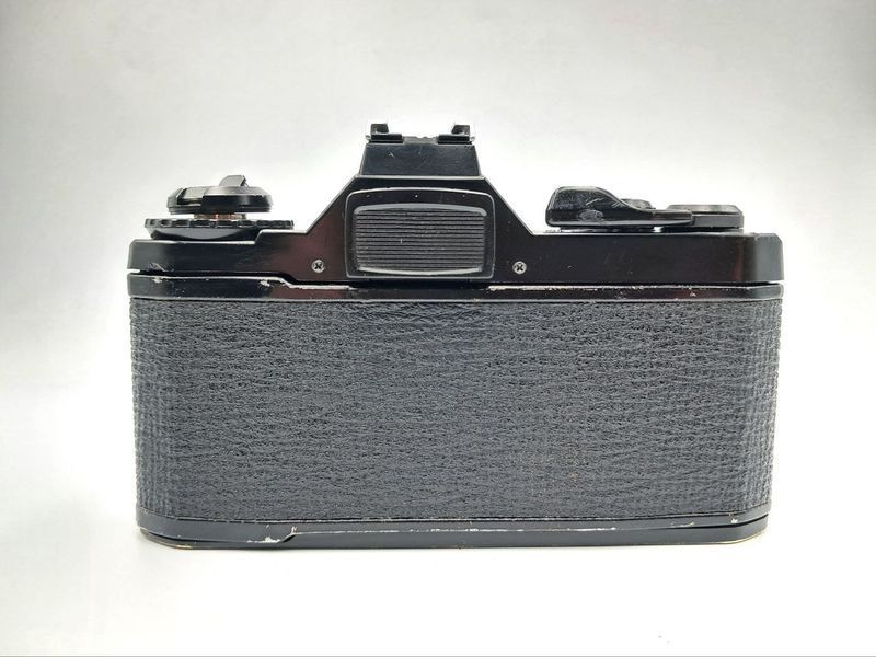 Pentax MV + SMC Pentax-M 1:2 50mm 3145632_5076536 фото