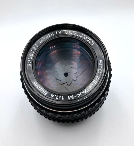 SMC Pentax-M 1:1.4 50mm