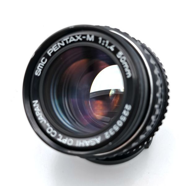 SMC Pentax-M 1:1.4 50mm