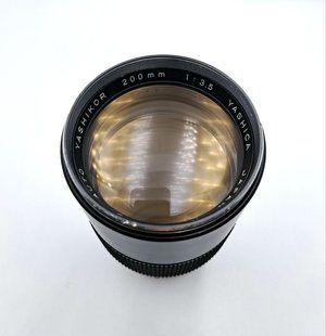 Yashica Auto Yashikor 200mm 1:3.5 різьба М42