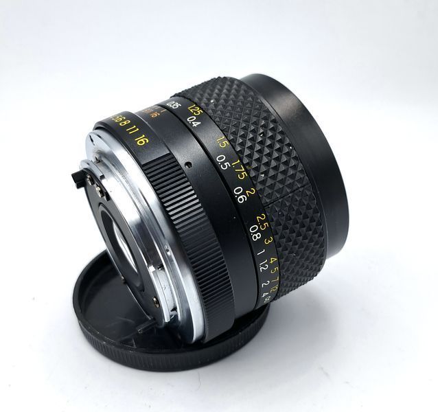 Yashica Lens DSB 28mm 1:2.8